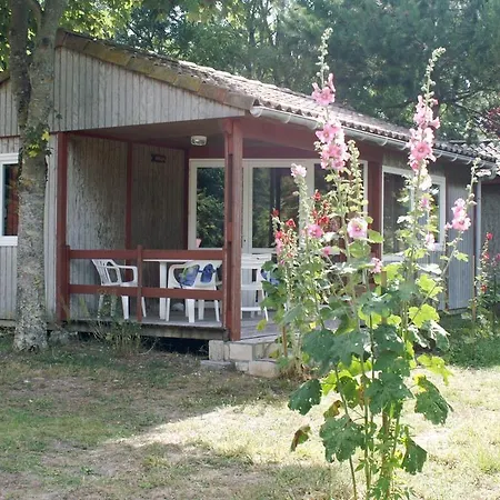 Holiday park Le Clos Fleuri 4*
