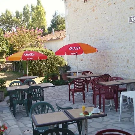 Le Clos Fleuri Medis